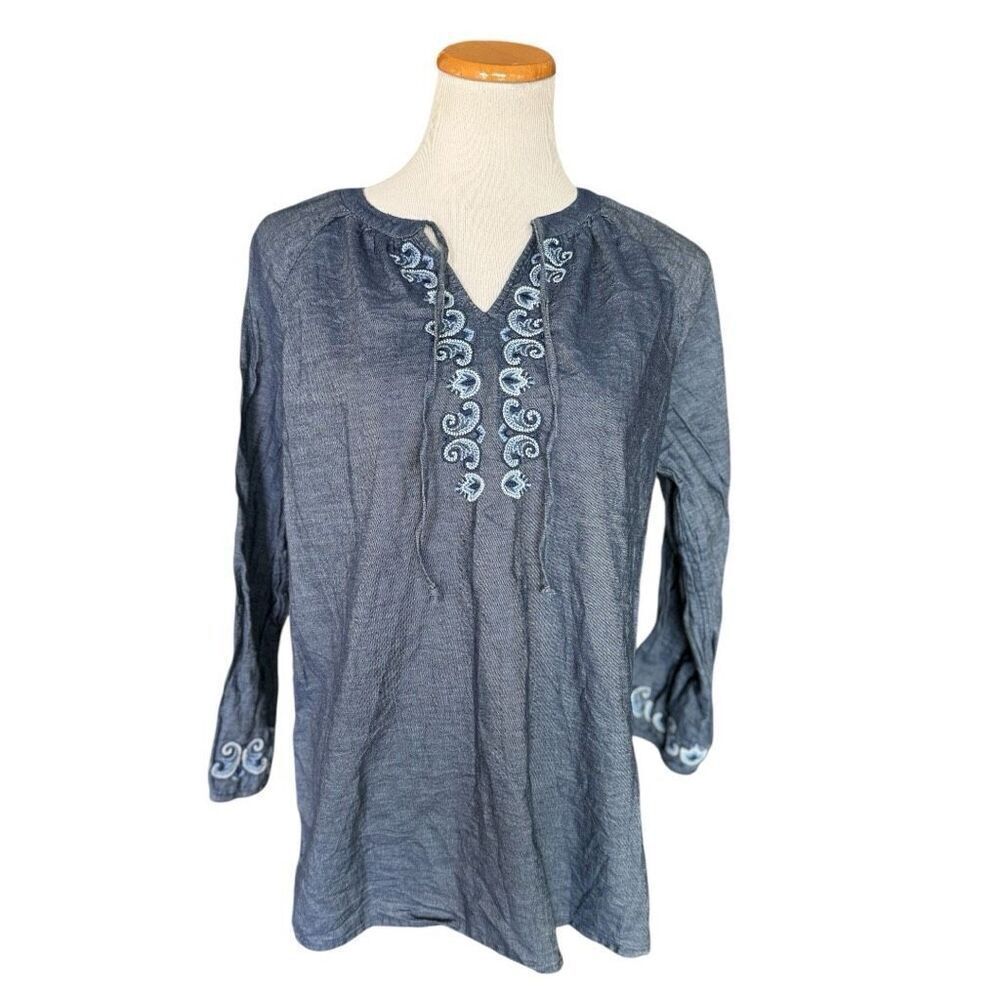 Womens Chicos Denim Chambray Embroidered Split Neck Top Blouse - Sz 1 ( M )